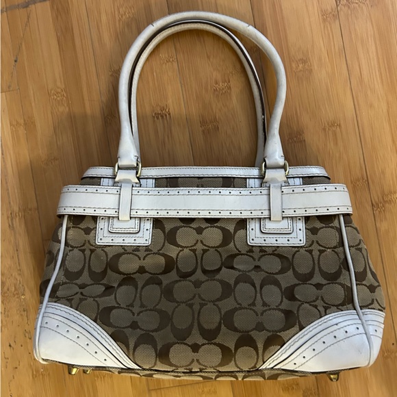 Tan and brown Coach purse - Picture 4 of 6